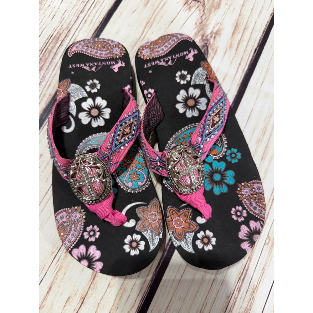 Montana West Girls Western Paisley Cross Concho Flip Flops Black Pink Size 13/1